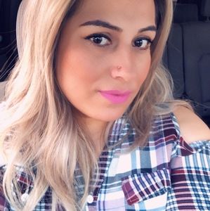 Meet your Posher, Graciela